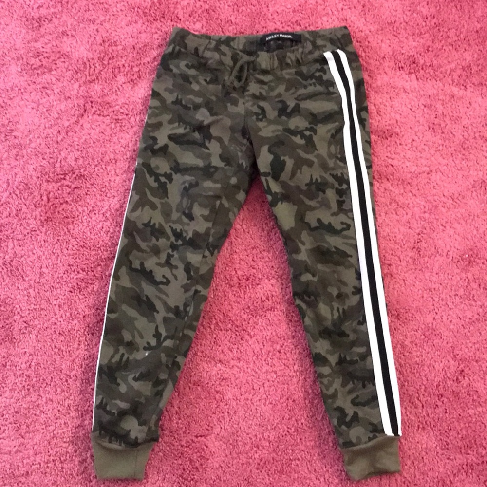 Camouflage joggers
